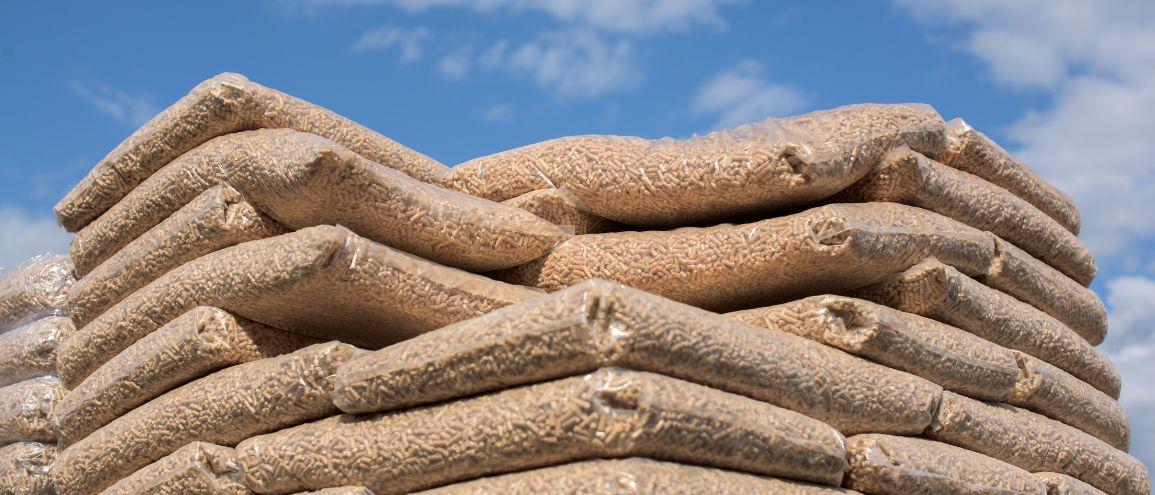 stockage sacs pellets de bois
